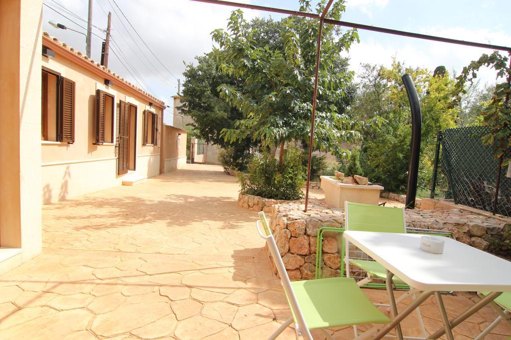 Casa En Ferienhaus Establiments